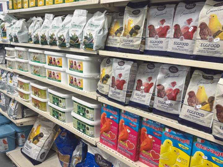 Vente de produits alimentaires pour oiseau à Marignane